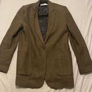 A cute vintage coat from Zara never worn before! Hope you enjoy!